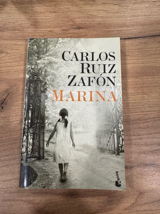 Marina (Spanish Edition)