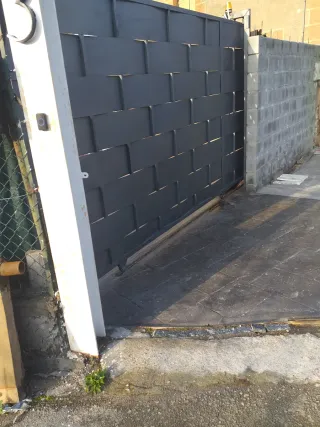 Puerta corredera garaje