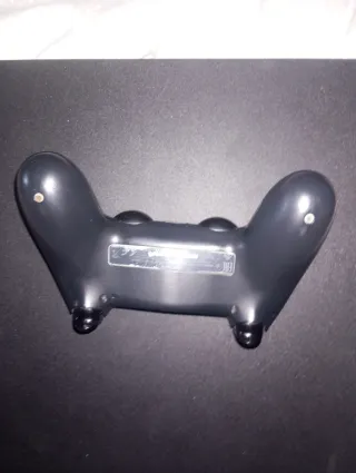 PS4 Pro 1TB Negra + 2 Mandos