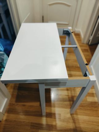 Mesa de cocina extensible blanca