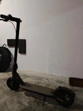 Patinete Eléctrico Negro