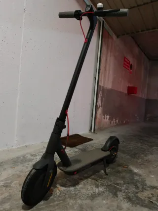 Patinete Eléctrico Negro