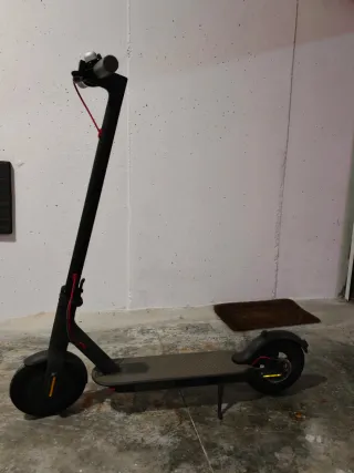 Patinete Eléctrico Negro