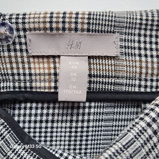 Falda cuadros príncipe de Gales de H&M