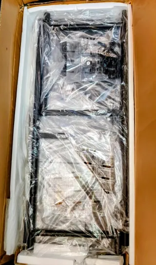 Mobile ingresso con appendiabiti, specchio e scarpiera