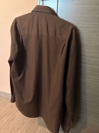 Camisa de hombre marrón