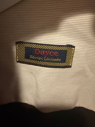 Camisa de hombre marrón