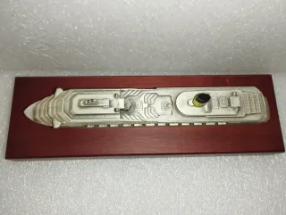 Modellino Costa Magica metallo e legno