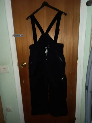 Pantalón de nieve negro con tirantes
