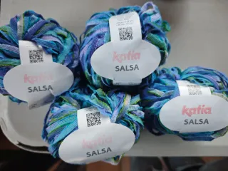 5 Ovillos Katia Salsa