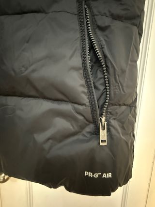 Chaleco Gaastra Negro con pequeño roto