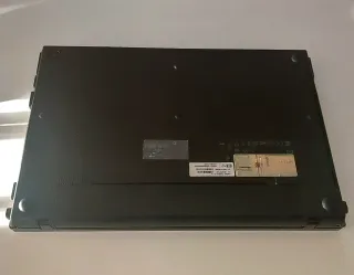 2 ordenadores Compaq y HP para piezas