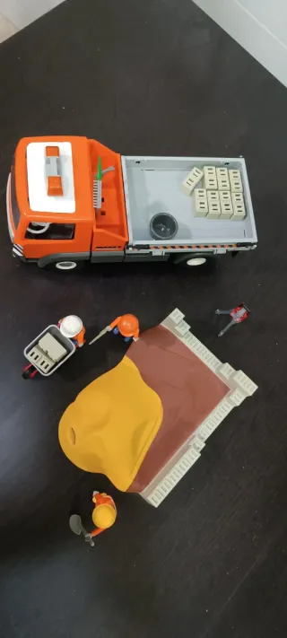 Lote Construcción Playmobil Camión y Figuras