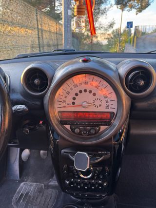 MINI Countryman 2011