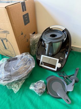 Bimby TM6 Vorwerk completo di tutto in garanzia