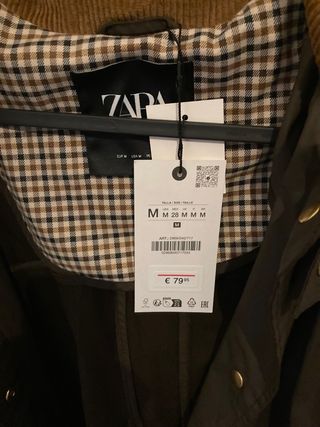 Capa Zara encerada nueva Talla M