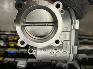 Alfa Romeo 147/156/166/GTV/Spider corpo farfallato