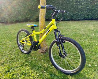 Bicicleta B-PRO 20”