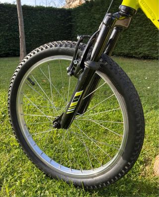 Bicicleta B-PRO 20”