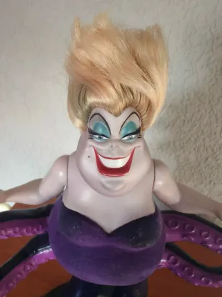 Muñeca Ursula Disney