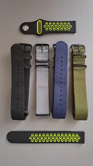 Samsung Galaxy Watch4 Grigio