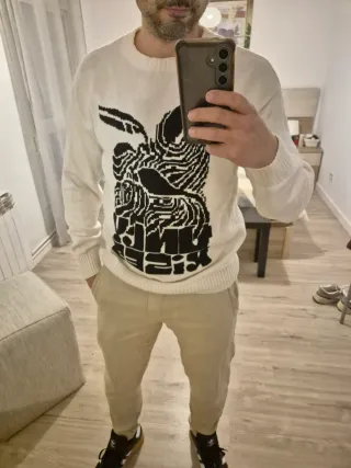 Jersey blanco estampado talla M