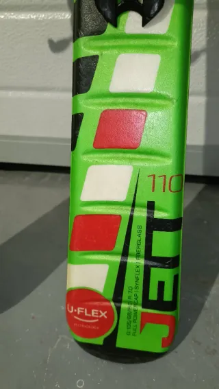 Esquís Elan Jet 110 con fijaciones y botas Salomon