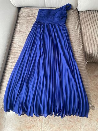 Vestido de fiesta azul plisado
