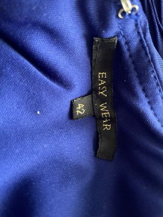 Vestido de fiesta azul plisado