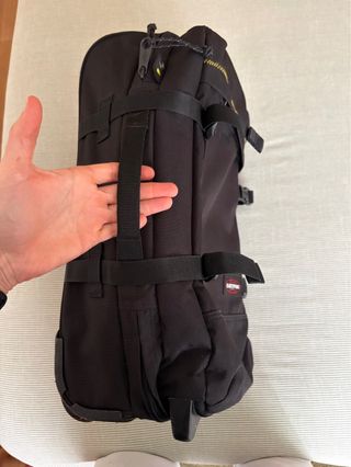 Maleta Cabina Eastpak Tranverz S Negra