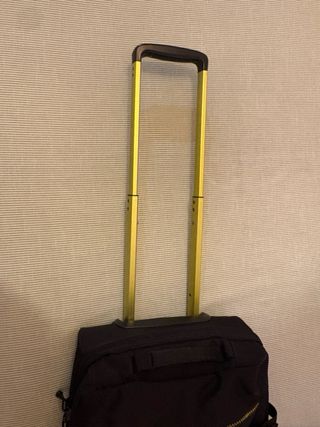 Maleta Cabina Eastpak Tranverz S Negra