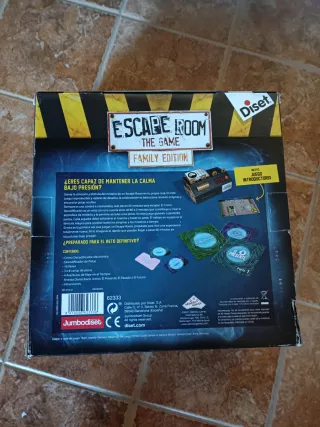 Escape Room The Game: Family Edition