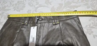 Molly Bracken Shorts imitación cuero