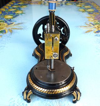 Macchina da cucire Jones antica 1880