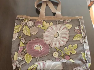 Bolso de tela hecho a mano