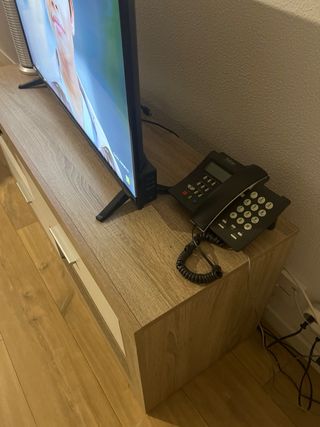 Mueble TV Salón Madera y Blanco