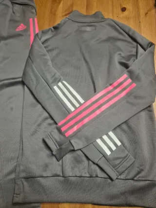 Chándal Real Madrid Adidas Gris y Rosa