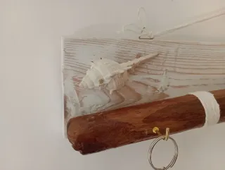 Portagioie shabby chic legno e conchiglie