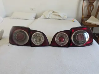 Pilotos Traseros GolfPlus