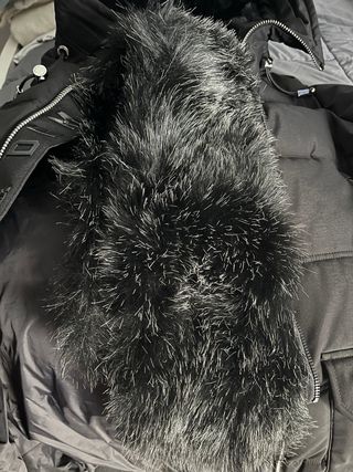 Chaqueta Supply & Demand