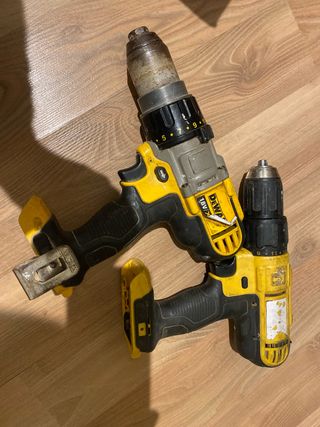 2 Taladros Dewalt para reparar