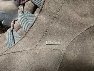 Botas de ante marrones goretex 42 (27,5cm)