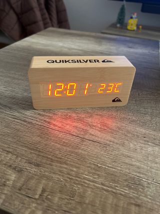 Reloj Digital Quicksilver Madera