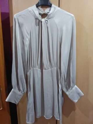 Blusón beige manga larga