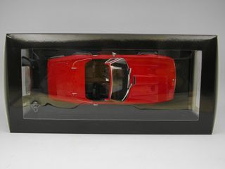 Maserati Ghibli Spider 1970 modello scala