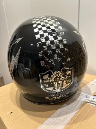 Casco Premier Integral Gráfico Negro/Plata. Talla