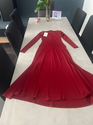 Vestido rojo midi Zara