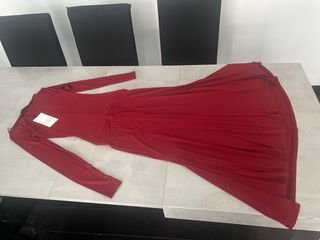 Vestido rojo midi Zara