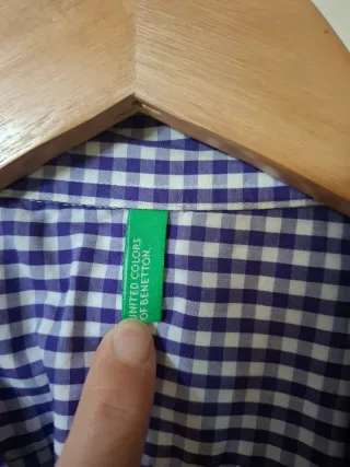 Camisa Benetton cuadros morado y blanco