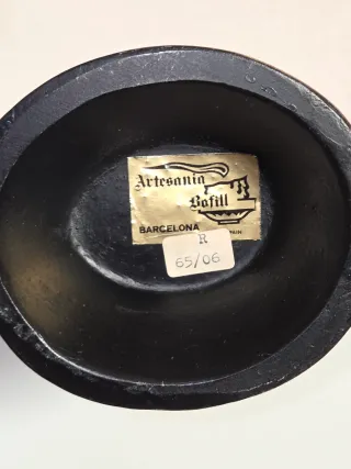 Estatua de mujer en malaquita